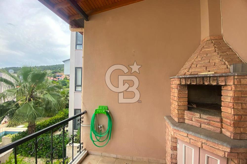 URLA ÇEŞMEALTI DENİZLİ MAHALLESİ'NDE 5+2 SATILIK  TRİPLEX VİLLA