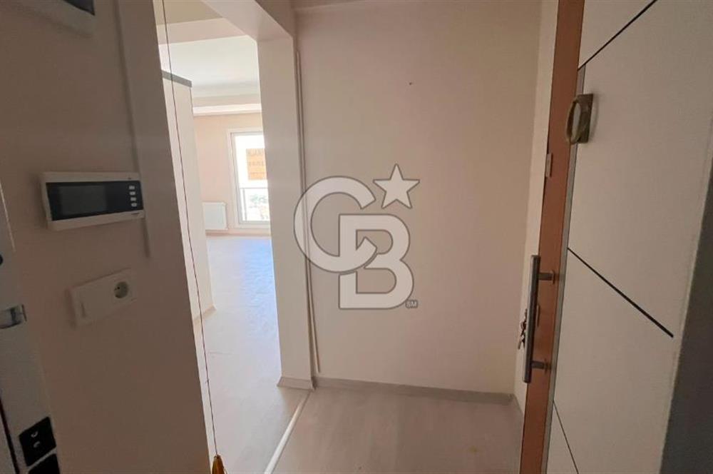 MENEMEN SEYREK MERKEZDE GENİŞ KİRALIK 1+1 DAİRE