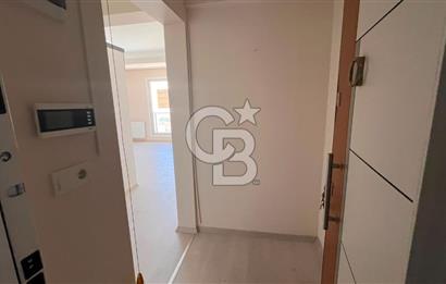 MENEMEN SEYREK MERKEZDE GENİŞ KİRALIK 1+1 DAİRE