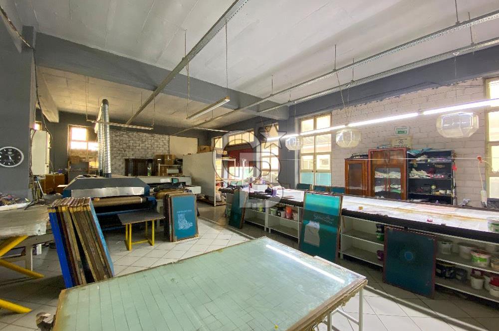 BUCA BEGOSTA 3.000 m² KULLANIM ALANLI KOMPLE SATILIK BİNA