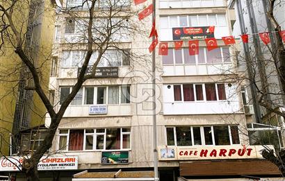 Mithatpaşa Caddesi'nde Satılık Geniş İş Yeri (650m²