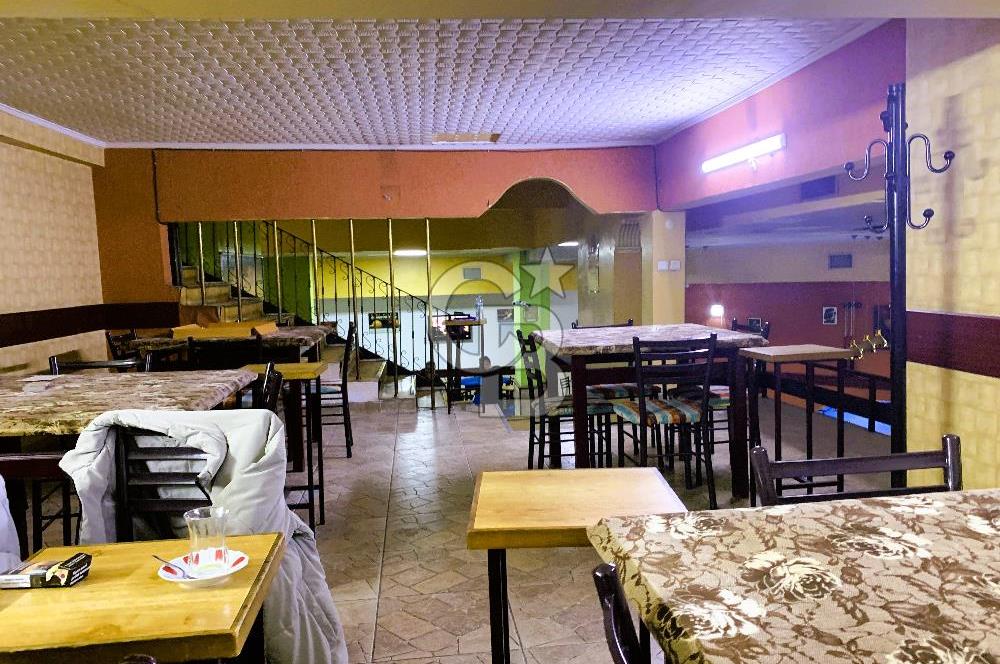 Mithatpaşa Caddesi'nde Satılık Geniş İş Yeri (650m²
