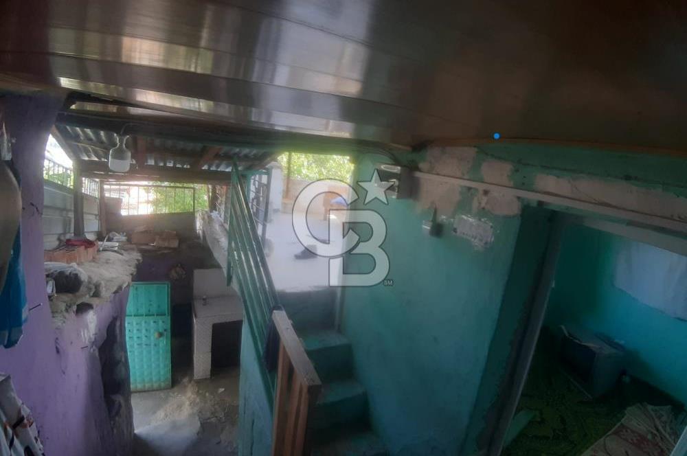 Bayındır Merkeze Yakın Yola Cepheli Satılık Müstakil Ev