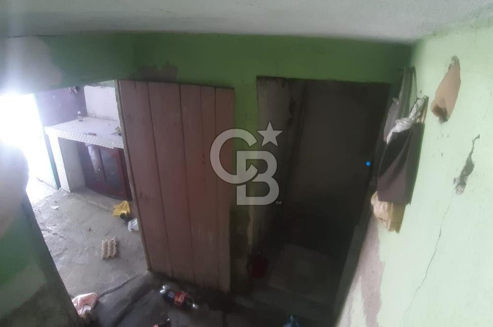 Bayındır Merkeze Yakın Yola Cepheli Satılık Müstakil Ev