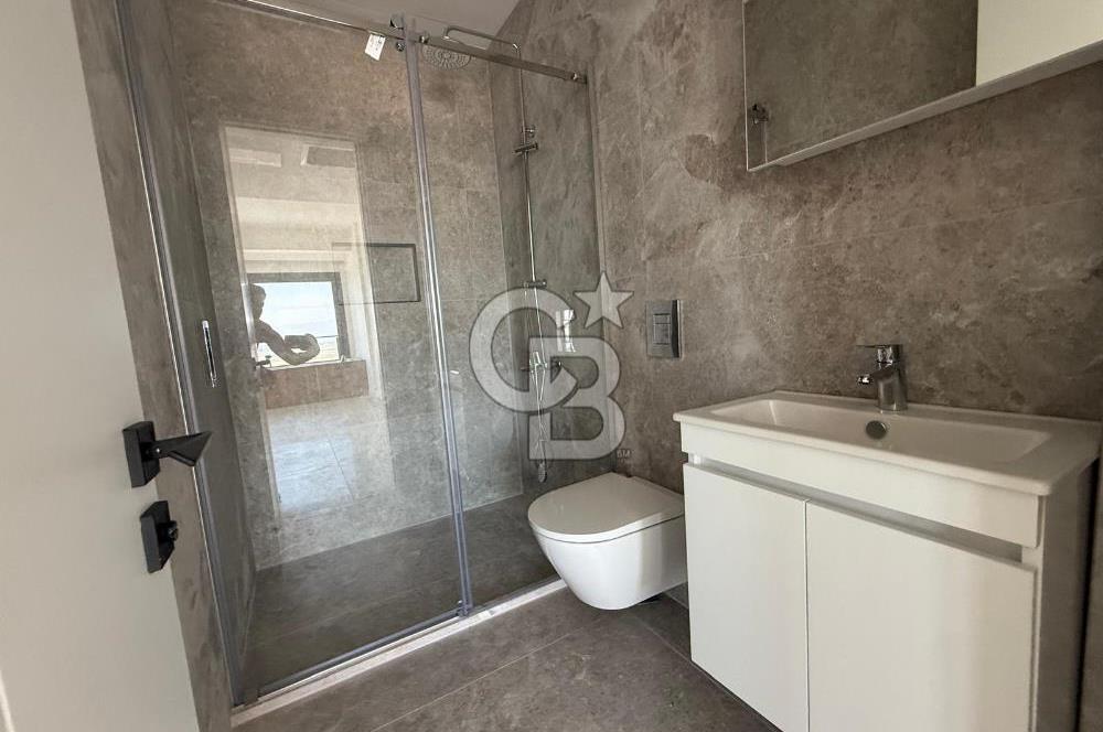 İzmir Villakent ' Te Ultra Lüks Havuzlu 4+2 Satılık Villa CB PH