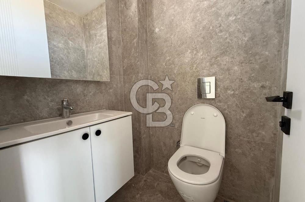 İzmir Villakent ' Te Ultra Lüks Havuzlu 4+2 Satılık Villa CB PH