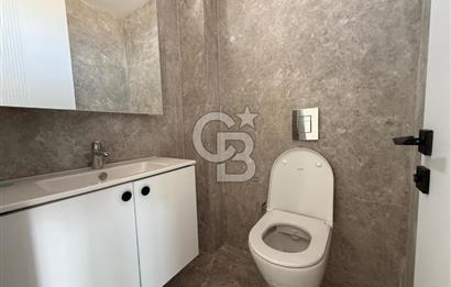 İzmir Villakent ' Te Ultra Lüks Havuzlu 4+2 Satılık Villa CB PH