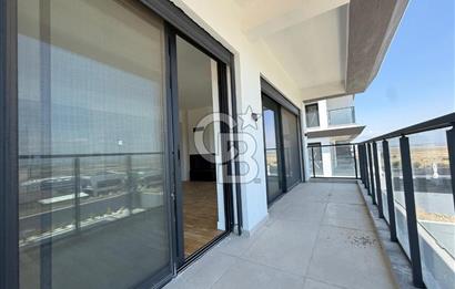 İzmir Villakent ' Te Ultra Lüks Havuzlu 4+2 Satılık Villa CB PH