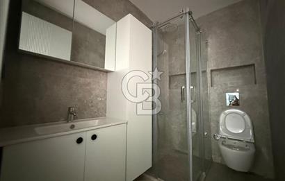 İzmir Villakent ' Te Ultra Lüks Havuzlu 4+2 Satılık Villa CB PH