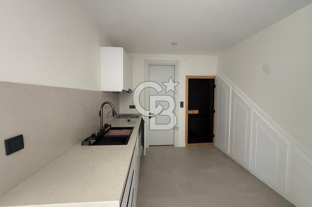 İzmir Villakent ' Te Ultra Lüks Havuzlu 4+2 Satılık Villa CB PH