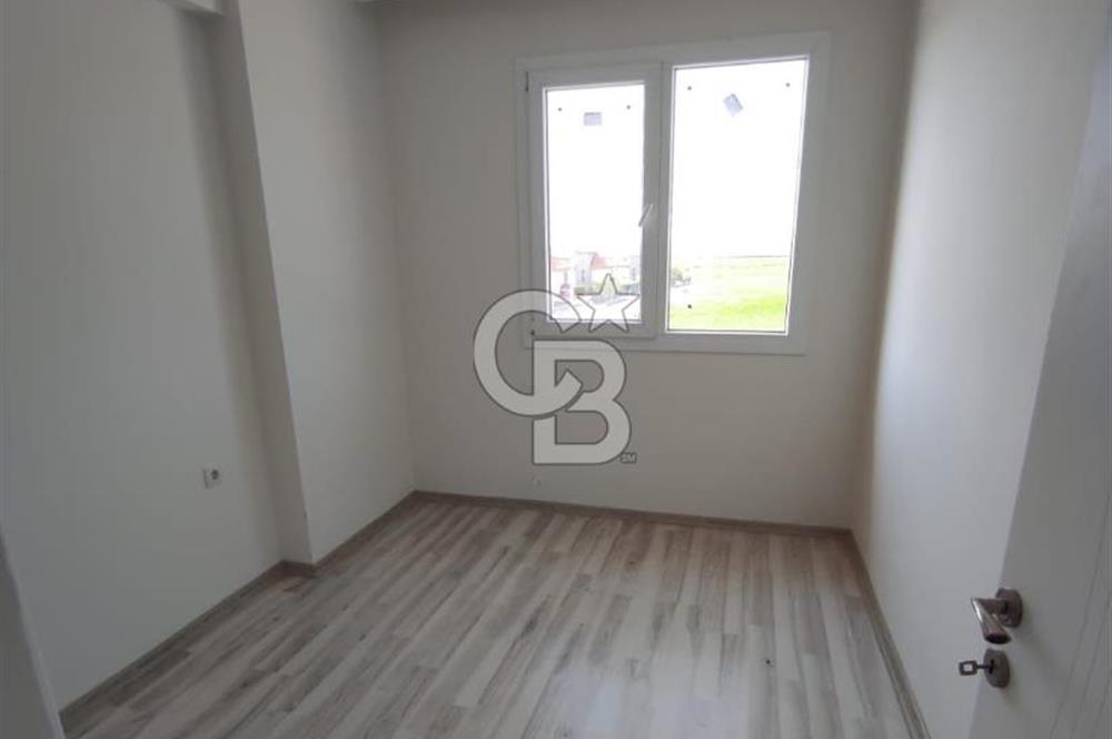 Foça Kazım Dirik Mah. Satılık 2+1 Kapalı Mutfaklı Daire