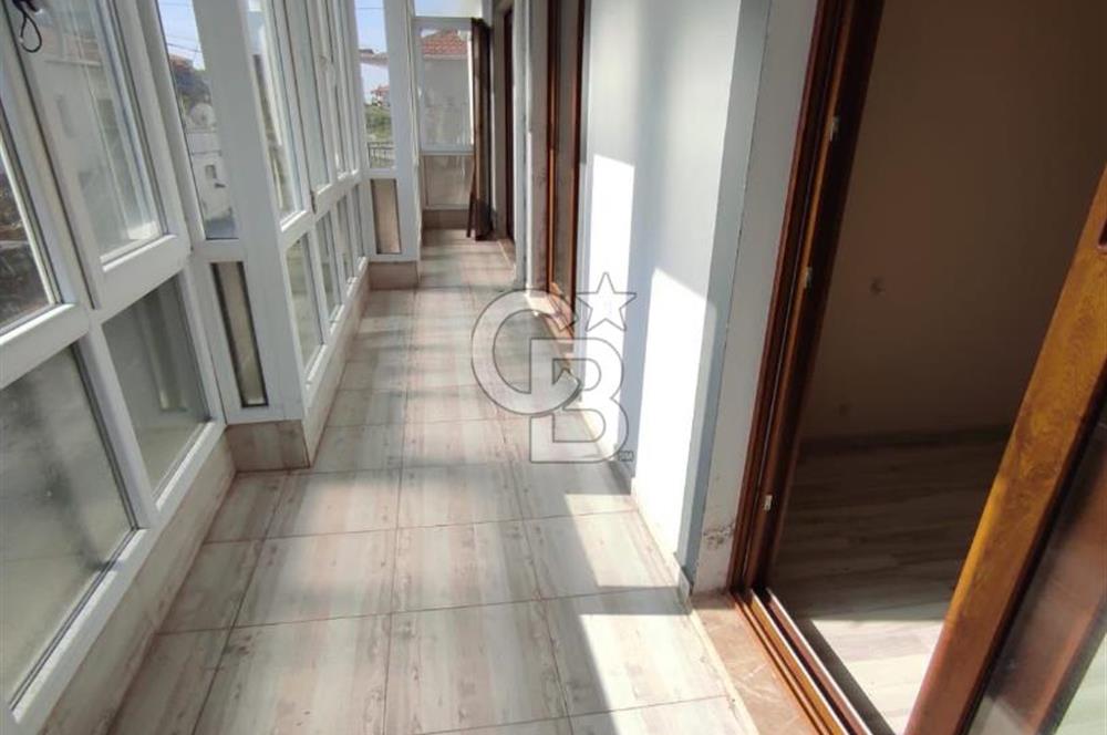 Foça Kazım Dirik Mah. Satılık 2+1 Kapalı Mutfaklı Daire