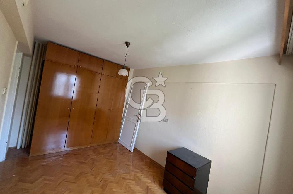 Bayraklı Manavkuyu Çamkıran’da Merkezi Konumda | 3+1 Geniş Kullanımlı Kiralık Daire