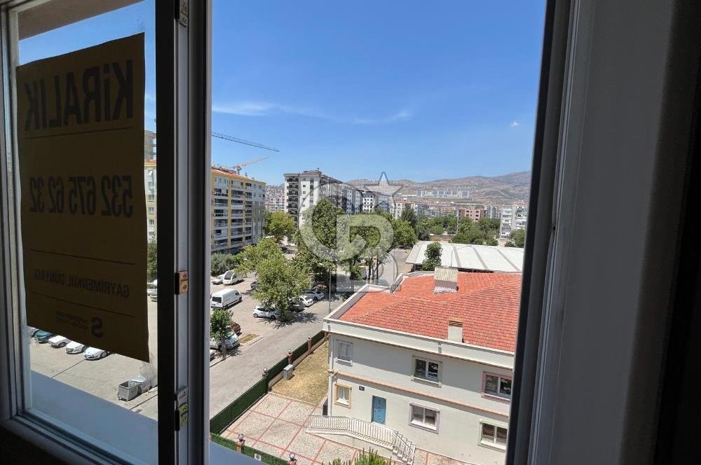 Bayraklı Manavkuyu Çamkıran’da Merkezi Konumda | 3+1 Geniş Kullanımlı Kiralık Daire