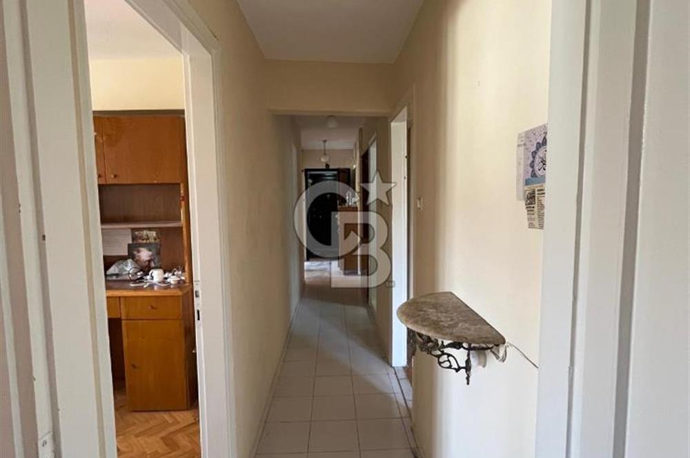 Bayraklı Manavkuyu Çamkıran’da Merkezi Konumda | 3+1 Geniş Kullanımlı Kiralık Daire