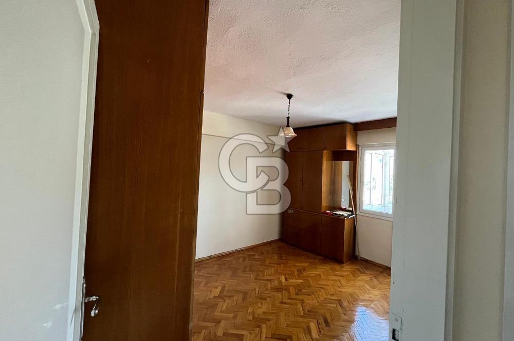 Bayraklı Manavkuyu Çamkıran’da Merkezi Konumda | 3+1 Geniş Kullanımlı Kiralık Daire