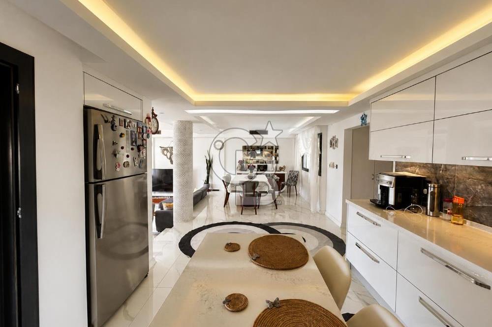 Kahramandere'de Müstakil Havuzlu, Deniz Manzaralı 6+2 Villa