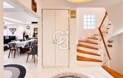 Kahramandere'de Müstakil Havuzlu, Deniz Manzaralı 6+2 Villa