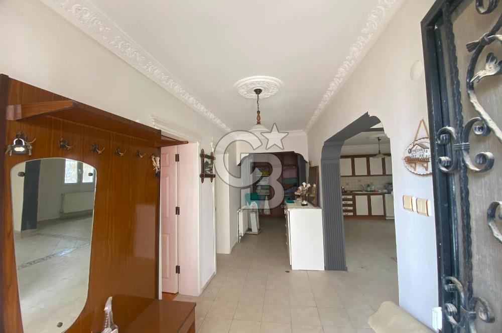 URLA ÇEŞMEALTI DENİZLİ MAHALLESİ'NDE 5+2 SATILIK  TRİPLEX VİLLA