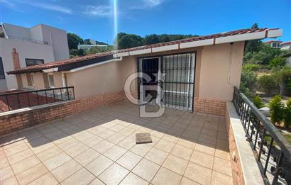 URLA ÇEŞMEALTI DENİZLİ MAHALLESİ'NDE 5+2 SATILIK  TRİPLEX VİLLA