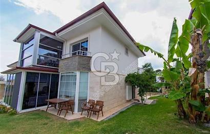 Kuşadası Kadınlar Denizi Müstakil Villa