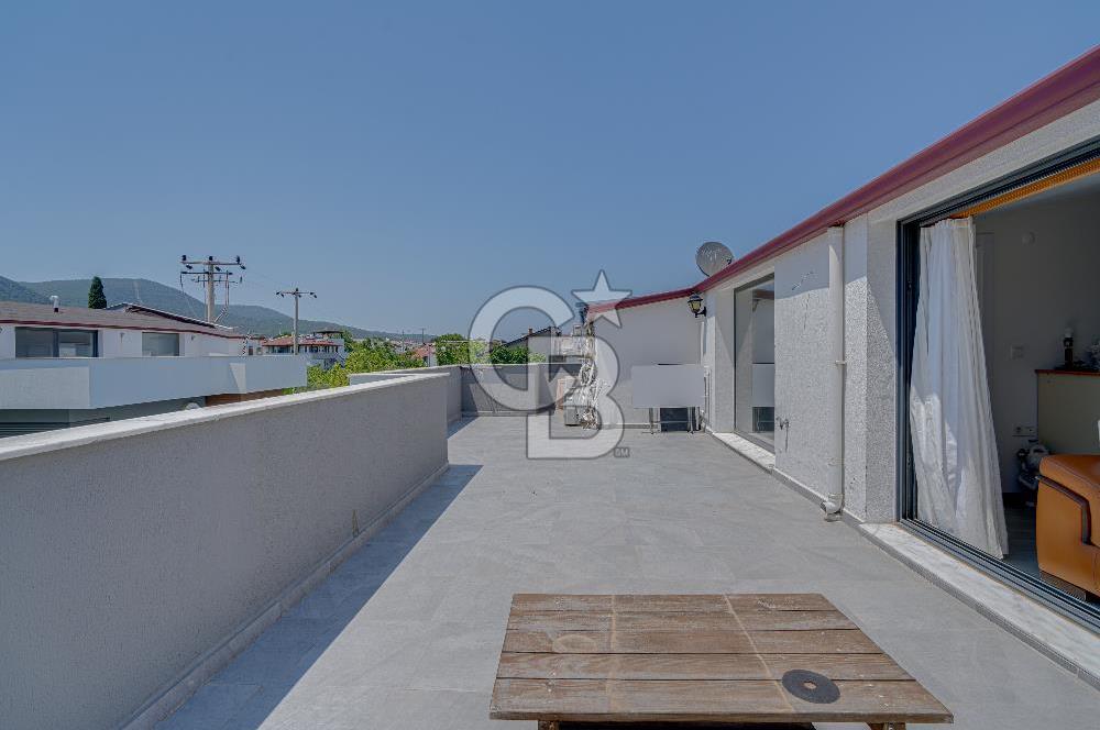 ÇEŞMEALTI'NDA HAVUZLU SİTE İÇERİSİNDE SATILIK 4+1 LÜKS VİLLA