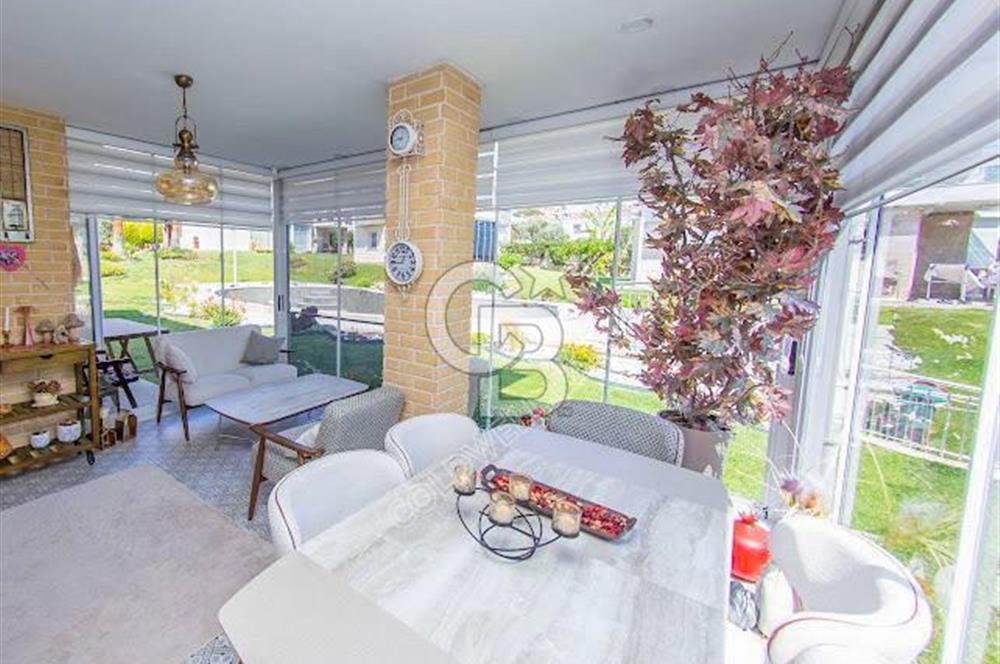 Kuşadası Kadınlar Denizi Müstakil Villa