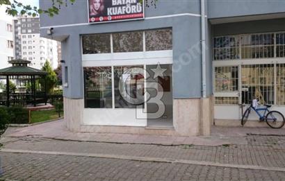 Sincan Organize Sanayi karşısı, Törekent Metro çıkışına 400 m mesafede yer alan bu dükkan, yatırımcılar ve işletmeciler için kaçırılmayacak bir fırsat sunuyor