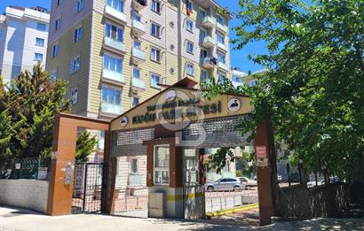 Kurtköy Kuğupark Sitesi'nde Satılık 2+1 Daire
