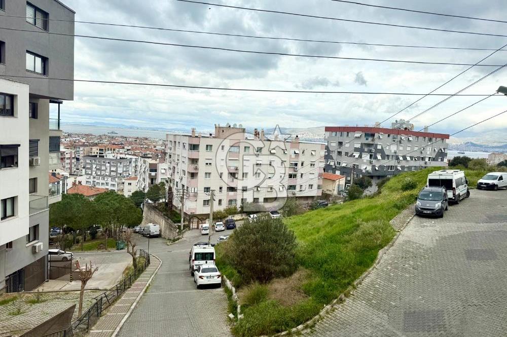  İzmir Karabağlar Poligon Mahallesi  Kiralık Panoramik Deniz Manzaralı 3+1 Daire