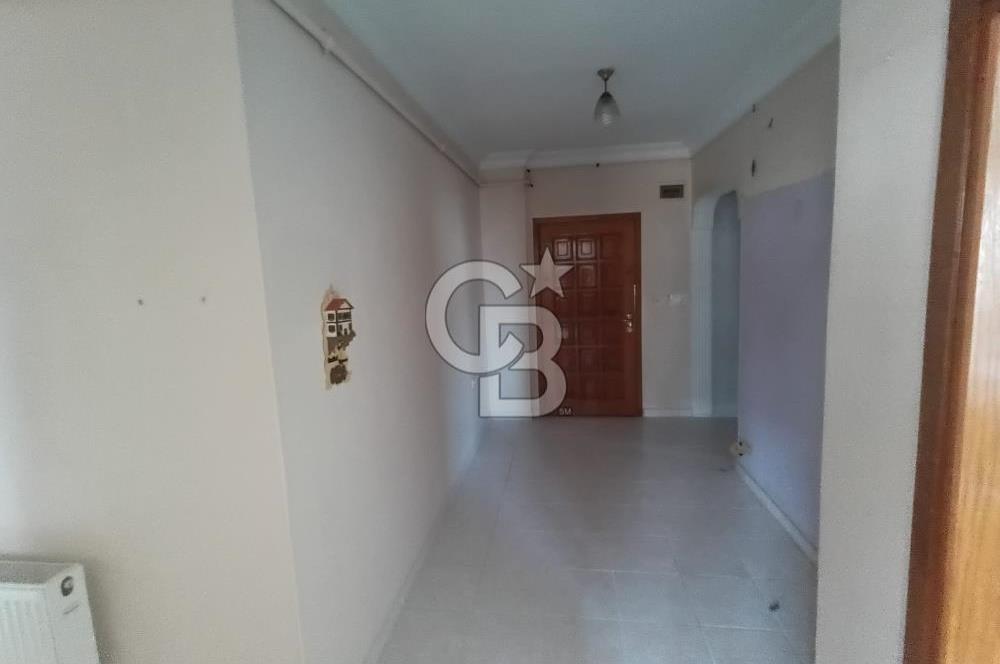 Turgutreis Mahalesinde Fatih Bulvarına 2. Parsel Kiralık 2+1