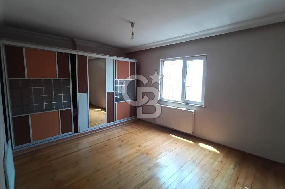 Turgutreis Mahalesinde Fatih Bulvarına 2. Parsel Kiralık 2+1