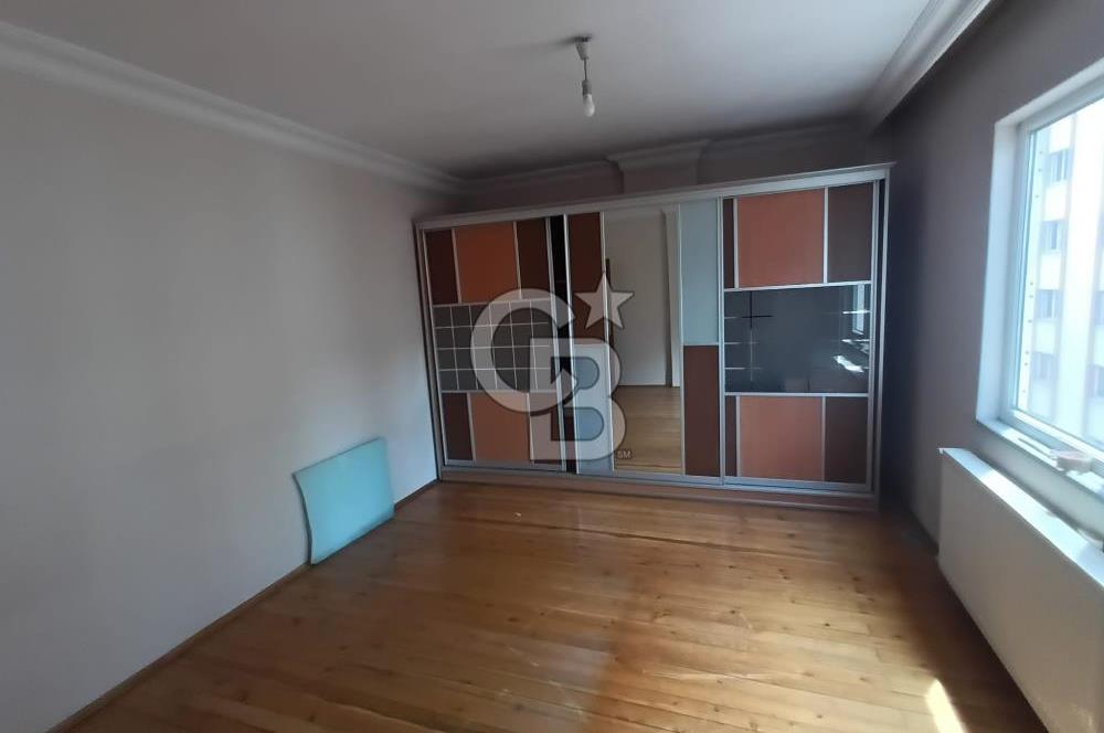 Turgutreis Mahalesinde Fatih Bulvarına 2. Parsel Kiralık 2+1