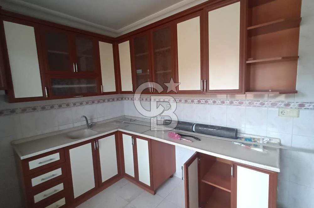 Turgutreis Mahalesinde Fatih Bulvarına 2. Parsel Kiralık 2+1