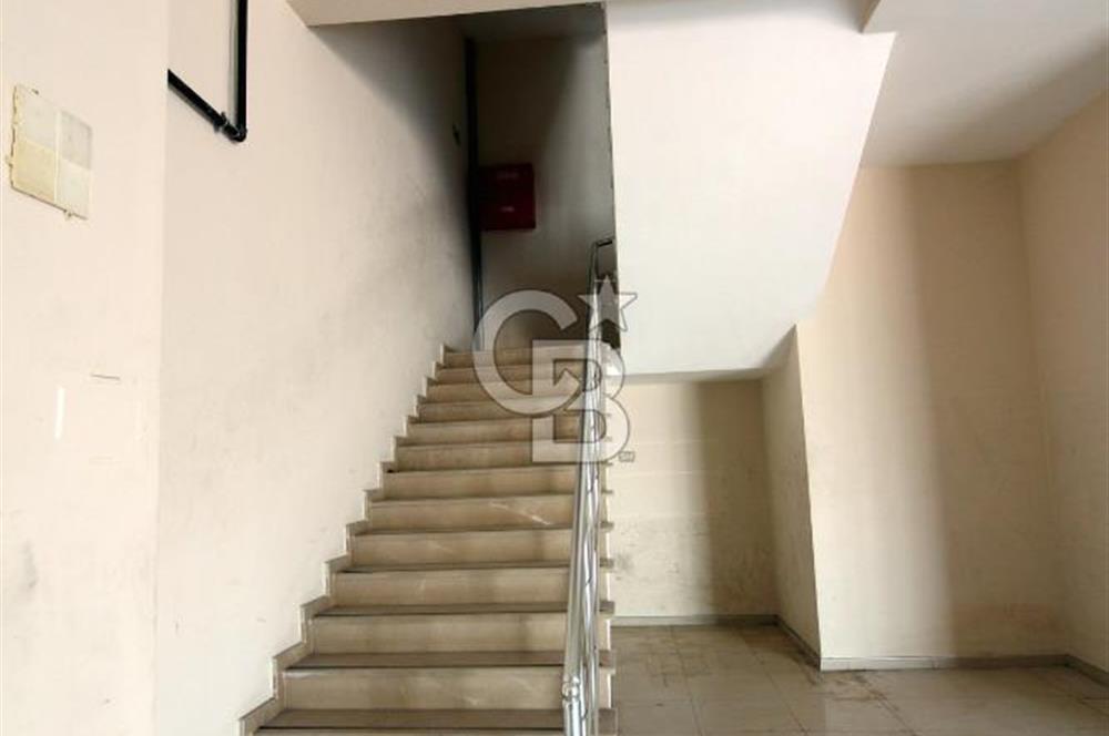 Tuzla Bilmo Sanayi Sitesi’nde 1.450 m² Kapalı Alanlı, 4 Katlı, Otoparklı Kiralık İş Yeri