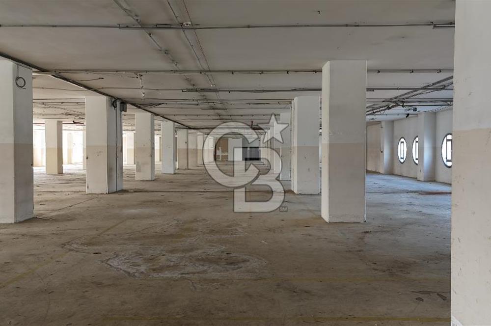 ARNAVUTKÖY 3.300 M2 KİRALIK FABRİKA KATI