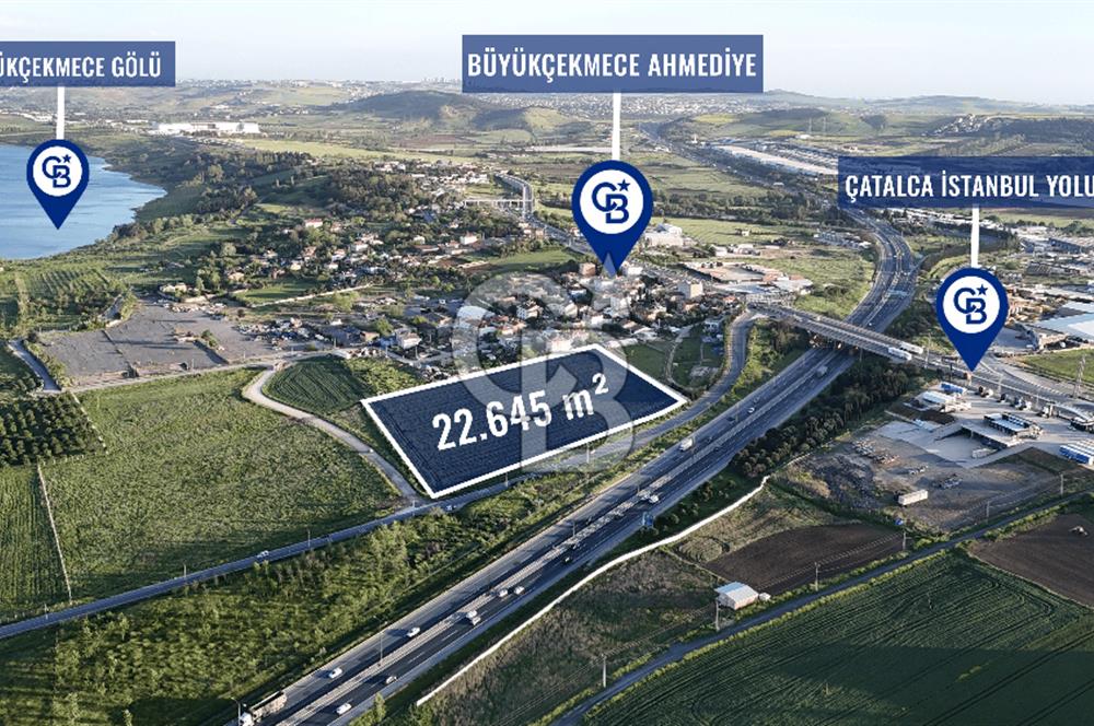 SATILIK 165 METRE YOL CEPHELİ GÖL MANZARALI YATIRIMLIK ARSA