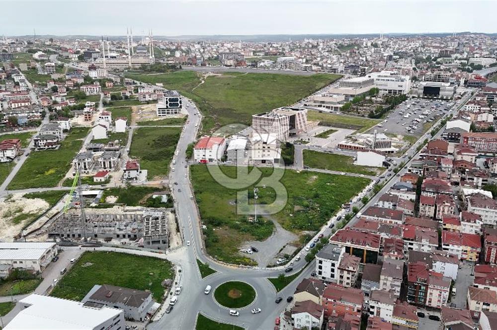 SATILIK 1.740 M2 TAŞOLUKDA CADDE CEPHELİ TICARI İMARLI ARSA 