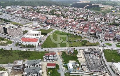 SATILIK 1.740 M2 TAŞOLUKDA CADDE CEPHELİ TICARI İMARLI ARSA 