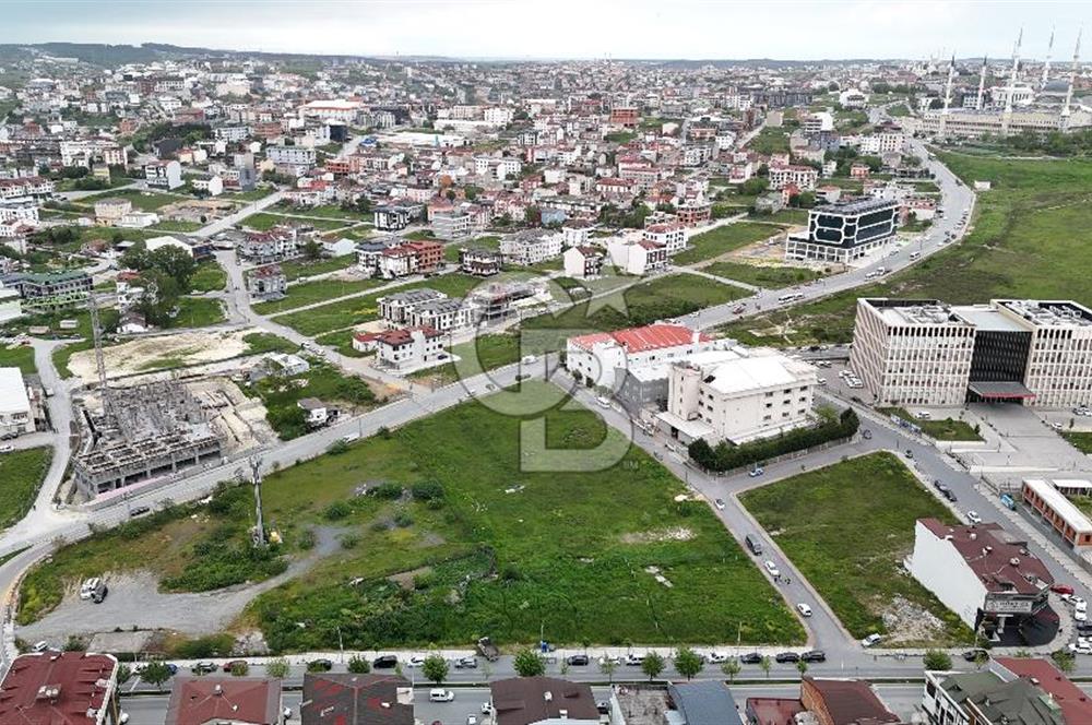 SATILIK 1.740 M2 TAŞOLUKDA CADDE CEPHELİ TICARI İMARLI ARSA 