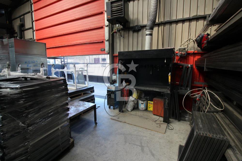 Ataşehir Ferhatpaşa Kiralık 4+2 Fabrika ve İmalathane