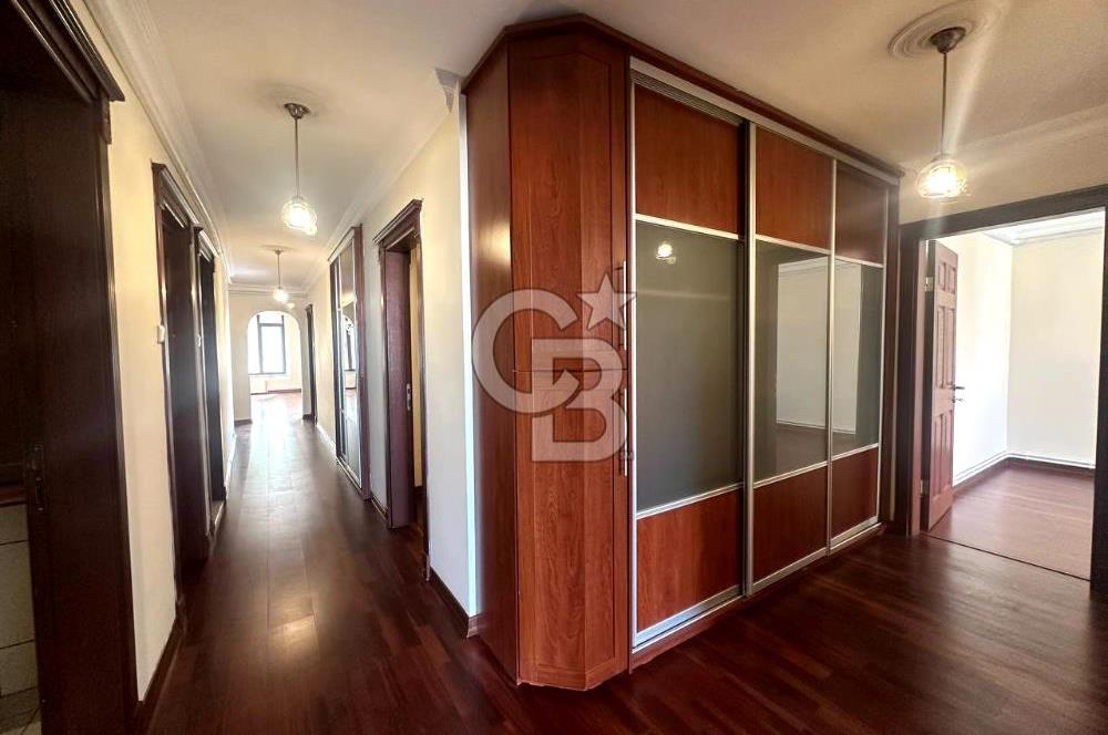 EDREMİT MERKEZ'DE SATILIK 4+1 DAİRE 