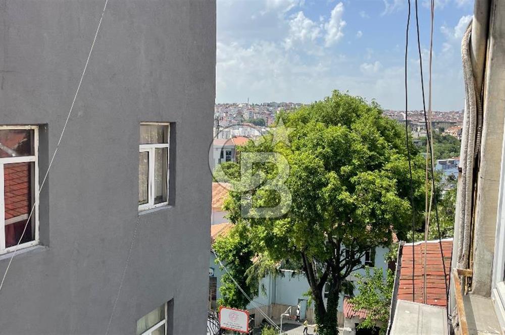 BEYOĞLU SURURİDE KREDİYE UYGUN FIRSAT BOŞ 1+1 SATILIK DAİRE