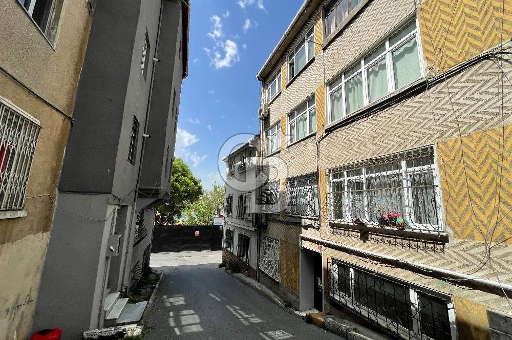 BEYOĞLU SURURİDE KREDİYE UYGUN FIRSAT BOŞ 1+1 SATILIK DAİRE