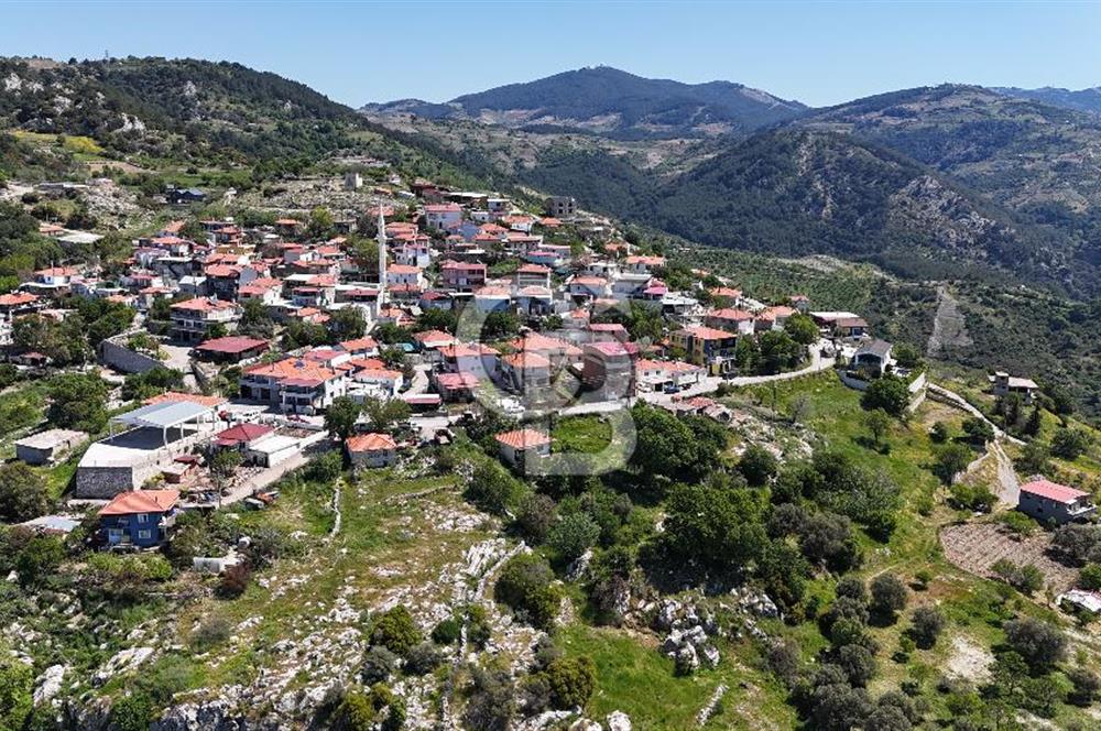 İzmir Güzelbahçe Payamlı Mahallesinde satılık 717 m2 arsa