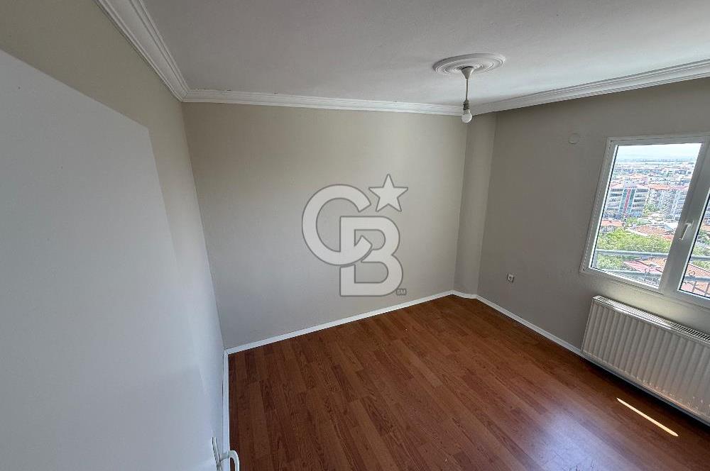 İzmir Ayrancılar İnönü Mahallesinde Satılık 3+1 daire