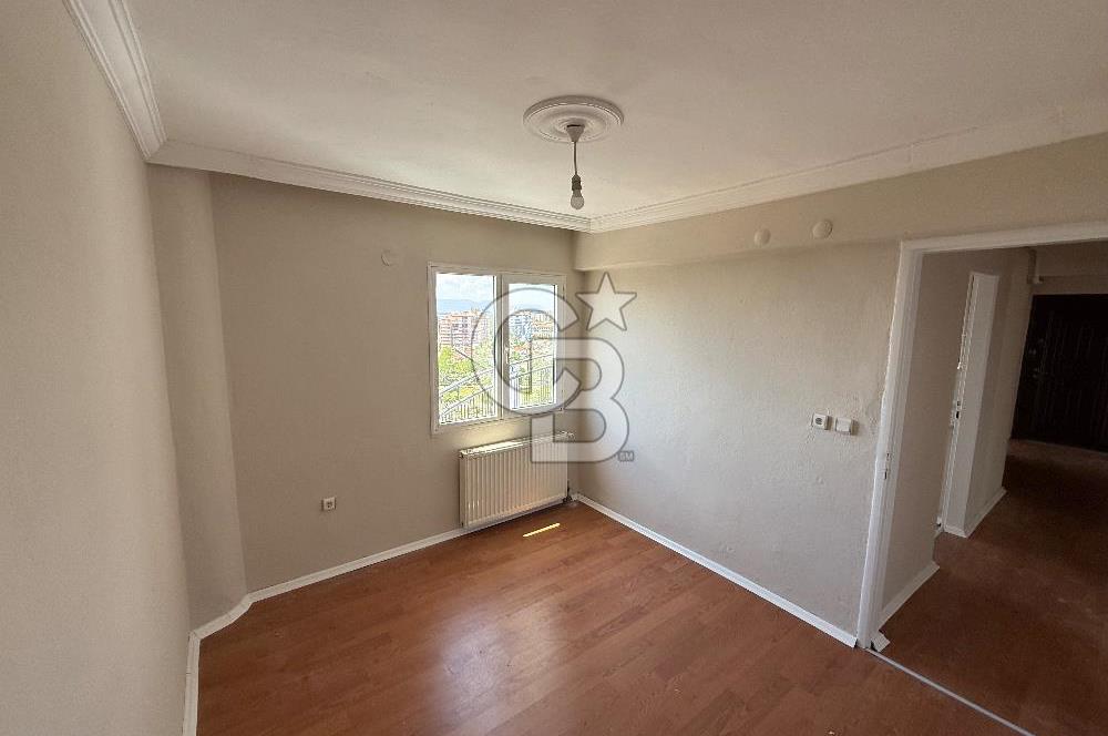İzmir Ayrancılar İnönü Mahallesinde Satılık 3+1 daire