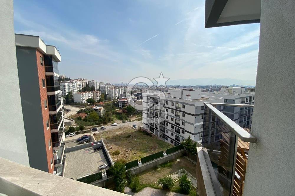 Çiğli Esentepe Terrace Panorama Sitesinde 2+1 Kiralık Daire