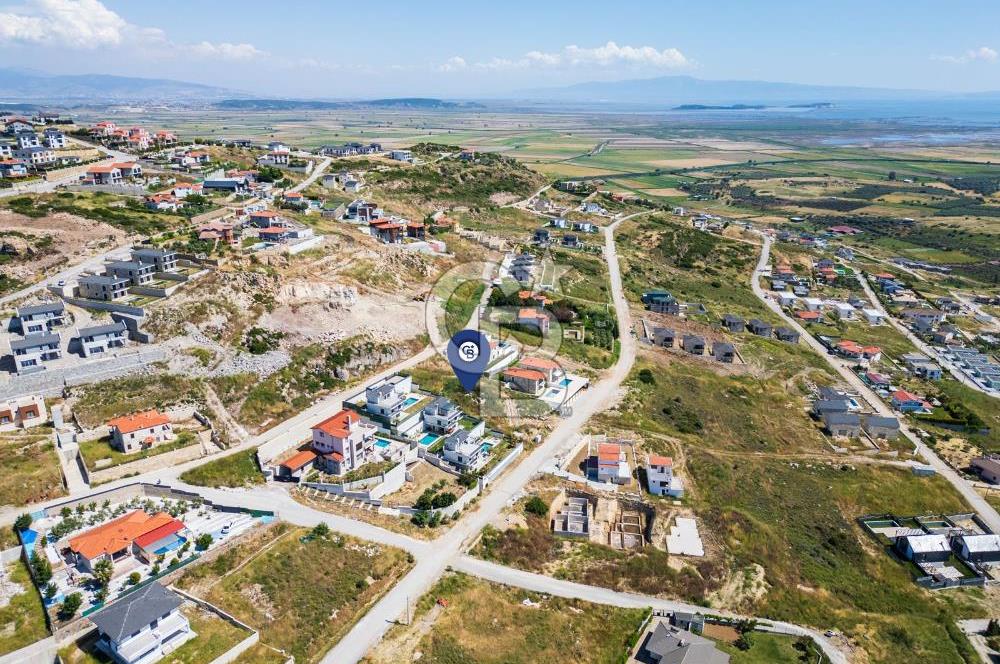 Eylem Keskin'den Foçaköy Yenibağarası Satılık 3 Villalık Arsa