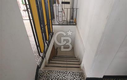 GALATA BÜYÜK HENDEK CADDESİ'NDE 800 M2 KOMPLE KİRALIK BİNA